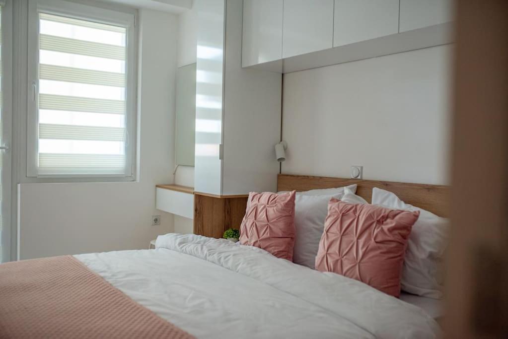 Joy Apartment Бітола Екстер'єр фото